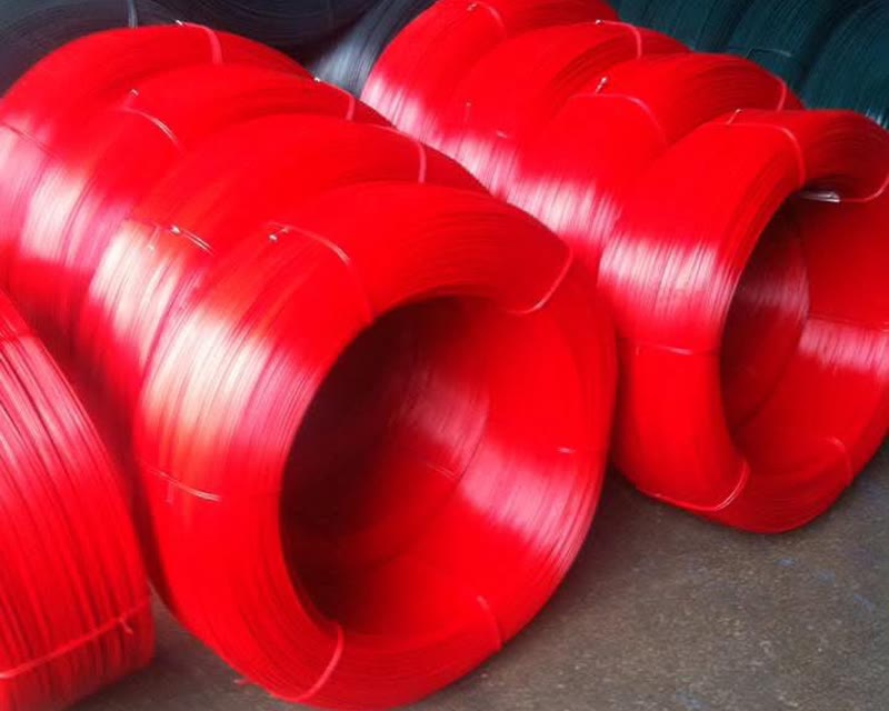 Kırmızı PVC kaplı galvanizli tel kangalları
